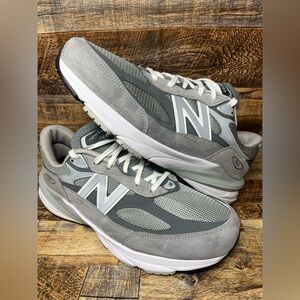 New Balance 990v6 Men's Size 11.5 US Gray Suede Walking Running Shoes M990GL6